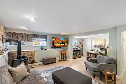 237 Linden Street, Massapequa Park, NY 11762 - Photo 31