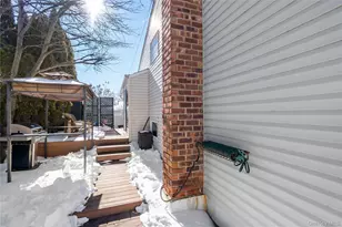 237 Linden St, Massapequa Park, NY 11762 - Photo 35