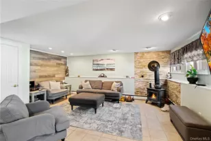 237 Linden St, Massapequa Park, NY 11762 - Photo 29