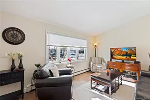 237 Linden St, Massapequa Park, NY 11762 - Photo 17