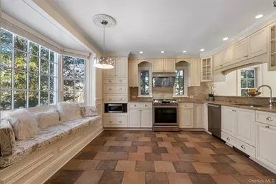 10 Scarsdale Avenue, Scarsdale, NY 10583 - Photo 9