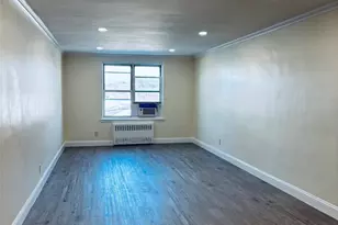 1300 Midland Ave, Yonkers, NY 10704 - Photo 3