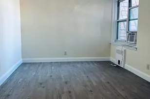 1300 Midland Ave, Yonkers, NY 10704 - Photo 5