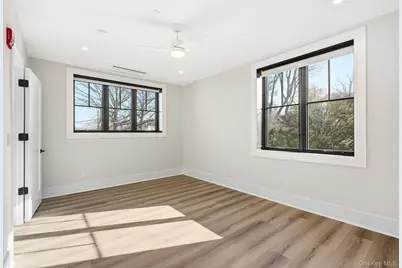 34 Clinton Avenue #6, Dobbs Ferry, NY 10522 - Photo 7