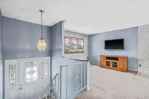 60 Liberty Ave, North Babylon, NY 11703 - Photo 7