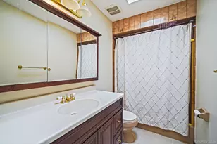 60 Liberty Ave, North Babylon, NY 11703 - Photo 19