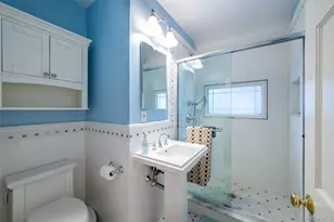 18 Bailey Pl, New Rochelle, NY 10801 - Photo 11