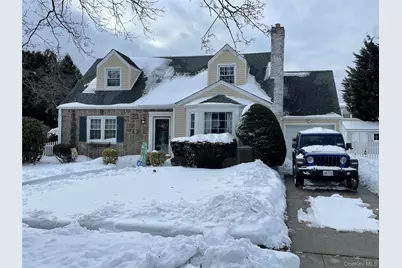 315 Maryland Avenue, Freeport, NY 11520 - Photo 1