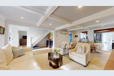 15 Walnut Avenue, East Quogue, NY 11942 - Photo 19