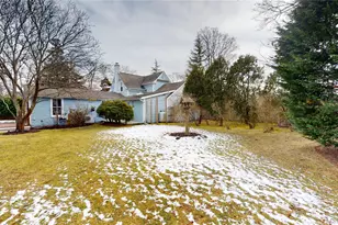 15 Walnut Ave, East Quogue, NY 11942 - Photo 43