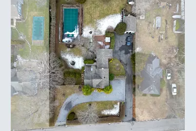 15 Walnut Avenue, East Quogue, NY 11942 - Photo 11