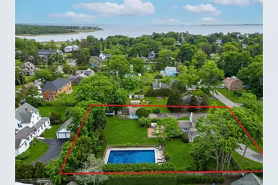 15 Walnut Avenue, East Quogue, NY 11942 - Photo 3