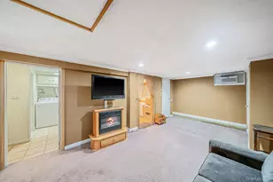 76 Hollywood Ave, Selden, NY 11784 - Photo 41