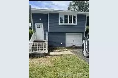 [Address not provided], Copiague, NY 11726 - Photo 1