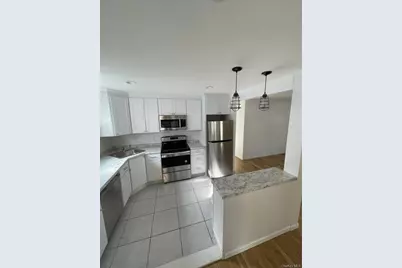 [Address not provided], Copiague, NY 11726 - Photo 5