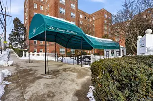90 Bryant Ave, White Plains, NY 10605 - Photo 3