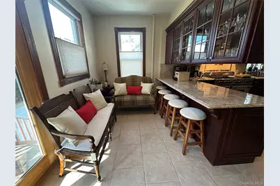 225 Beach 120th Street, Rockaway Park, NY 11694 - Photo 15