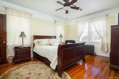 225 Beach 120th Street, Rockaway Park, NY 11694 - Photo 25