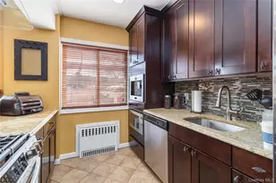 191-02 39th Ave, Flushing, NY 11358 - Photo 17