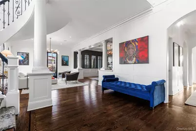 9 Brittany Lane, New Rochelle, NY 10805 - Photo 3