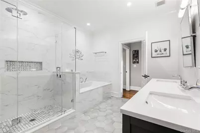 9 Brittany Lane, New Rochelle, NY 10805 - Photo 23