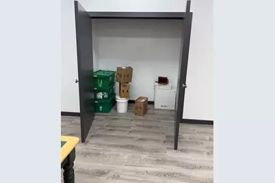 359 Saint Nicholas Avenue #2 Front, Ridgewood, NY 11385 - Photo 7