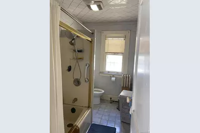 8621 59th Avenue, Elmhurst, NY 11373 - Photo 9