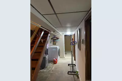 8621 59th Avenue, Elmhurst, NY 11373 - Photo 17