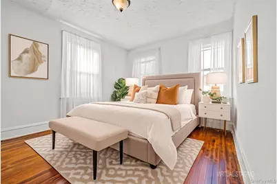 19512 McLaughlin Avenue, Hollis, NY 11423 - Photo 17