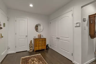 1203 E Broadway #G22, Hewlett, NY 11557 - Photo 3