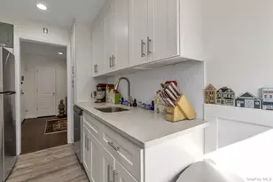 1203 E Broadway, Hewlett, NY 11557 - Photo 9