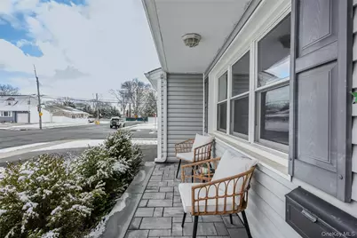 36 Hart Street, Farmingdale, NY 11735 - Photo 3