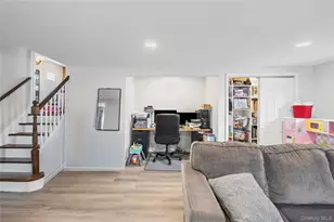 36 Hart St, Farmingdale, NY 11735 - Photo 25