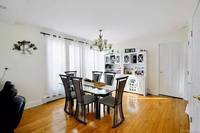 32 Saint Marks Place, Massapequa, NY 11758 - Photo 13