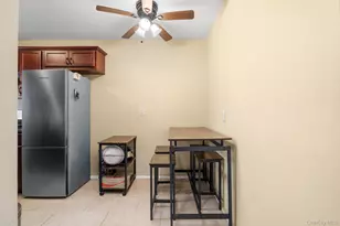 285 Edmunton, North Babylon, NY 11703 - Photo 11