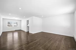 78 Roslyn St, Islip Terrace, NY 11752 - Photo 13