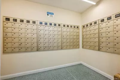 54-40 Little Neck Parkway #6M, Little Neck, NY 11362 - Photo 21