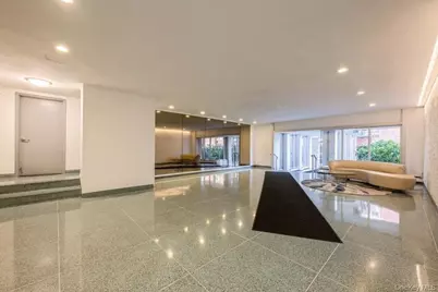 54-40 Little Neck Parkway #6M, Little Neck, NY 11362 - Photo 23