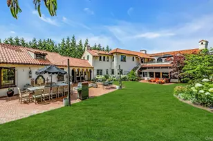 259 Lakeview Ave W, Brightwaters, NY 11718 - Photo 13