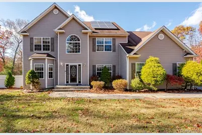 1 Brittany Court, Ridge, NY 11961 - Photo 1