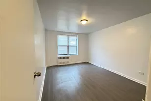 92-29 Lamont Ave, Elmhurst, NY 11373 - Photo 5