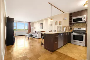 61-20 Grand Central Pkwy, Forest Hills, NY 11375 - Photo 5