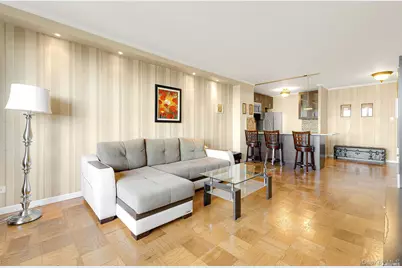 61-20 Grand Central Parkway #A804, Forest Hills, NY 11375 - Photo 11