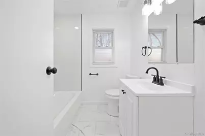 193 N Arizona Road, West Babylon, NY 11704 - Photo 15