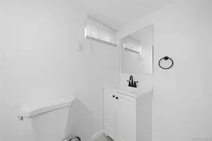 193 N Arizona Rd, West Babylon, NY 11704 - Photo 31