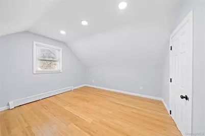 193 N Arizona Road, West Babylon, NY 11704 - Photo 19