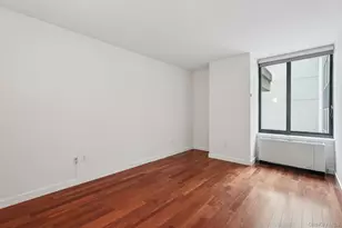 10 City Pl, White Plains, NY 10601 - Photo 25