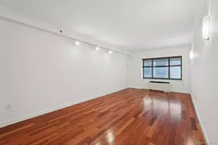 10 City Pl, White Plains, NY 10601 - Photo 13