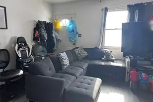 71 Macarthur Ave, Brentwood, NY 11717 - Photo 15