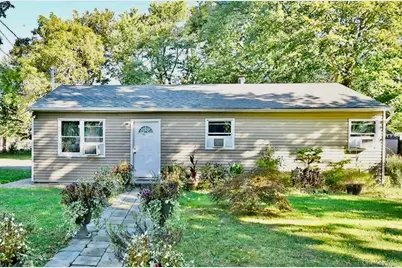 71 Macarthur Avenue, Brentwood, NY 11717 - Photo 1